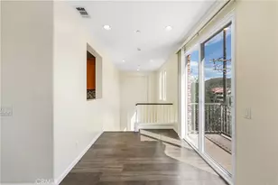 27968 Avalon, Canyon Country, CA 91351 - Photo 19