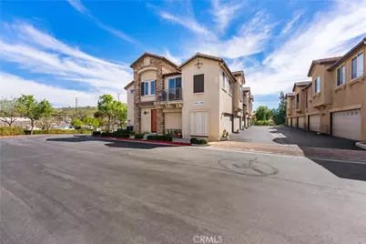 27968 Avalon, Canyon Country, CA 91351 - Photo 1