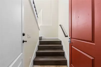 27968 Avalon, Canyon Country, CA 91351 - Photo 11