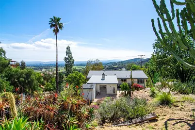 7158 Leota, Canoga Park, CA 91304 - Photo 39