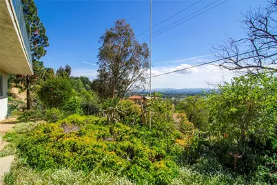 7158 Leota, Canoga Park, CA 91304 - Photo 37