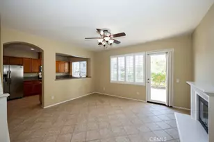 27933 Sirani Ct, Valencia, CA 91355 - Photo 3