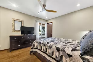 23807 Hartland St, West Hills, CA 91307 - Photo 27