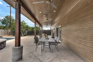 23807 Hartland St, West Hills, CA 91307 - Photo 31