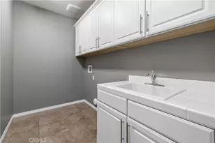 22462 Flatwater Ct, Saugus, CA 91350 - Photo 23