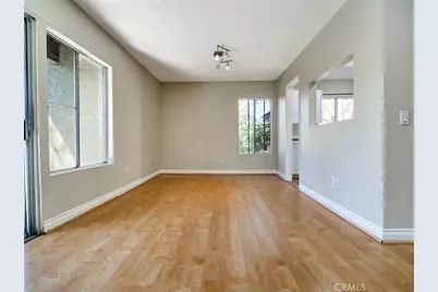 18350 Hatteras #123, Tarzana, CA 91356 - Photo 3