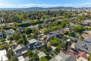122 N Ridgewood Pl, Los Angeles, CA 90004 - Photo 43