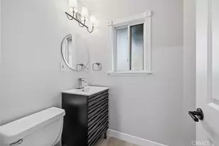 10557 Reseda, Northridge, CA 91326 - Photo 23