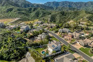 15257 Saddleback, Canyon Country, CA 91387 - Photo 69