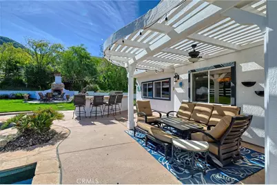 15257 Saddleback, Canyon Country, CA 91387 - Photo 47
