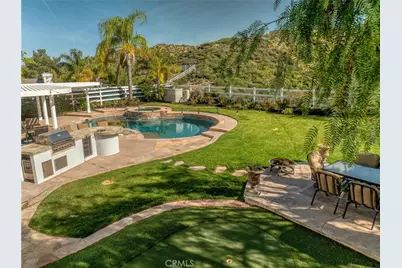 15257 Saddleback, Canyon Country, CA 91387 - Photo 43