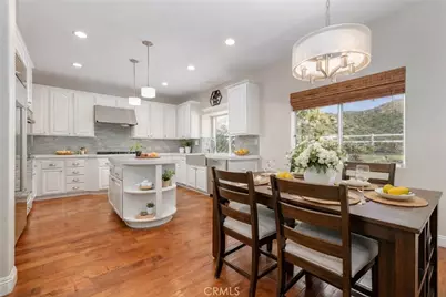 15257 Saddleback, Canyon Country, CA 91387 - Photo 21