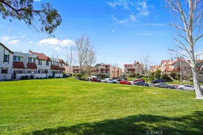 27617 Nugget Drive #1, Canyon Country, CA 91387 - Photo 17