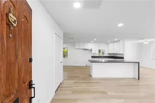 11401 Topanga Canyon, Chatsworth, CA 91311 - Photo 7