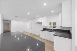 11401 Topanga Canyon, Chatsworth, CA 91311 - Photo 17