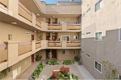 4301 Fulton Avenue #205, Sherman Oaks, CA 91423 - Photo 3