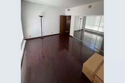 4454 Ventura Canyon Road #304, Sherman Oaks, CA 91423 - Photo 13