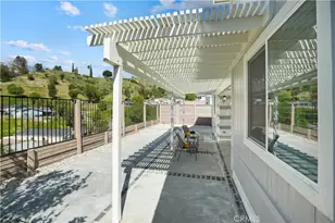 27903 Vista View Dr, Canyon Country, CA 91351 - Photo 37