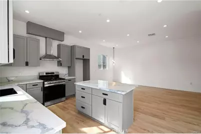 7842 Lasaine Avenue, Northridge, CA 91325 - Photo 23