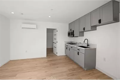 7842 Lasaine Avenue, Northridge, CA 91325 - Photo 35