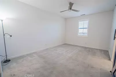 28706 Jardineras Dr, Valencia, CA 91354 - Photo 29