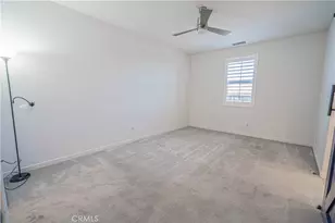 28706 Jardineras Dr, Valencia, CA 91354 - Photo 29