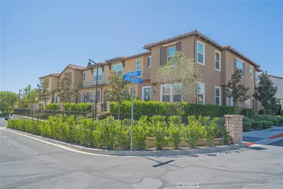 28706 Jardineras Dr, Valencia, CA 91354 - Photo 51