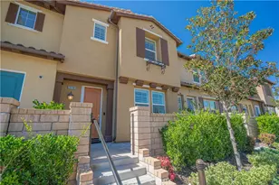 28706 Jardineras Dr, Valencia, CA 91354 - Photo 5