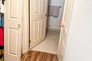 13430 Victory Blvd, Van Nuys, CA 91401 - Photo 23