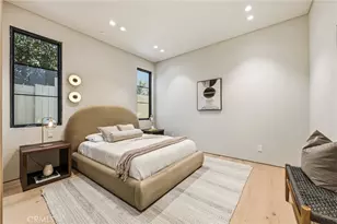 4900 Valjean, Encino, CA 91436 - Photo 45