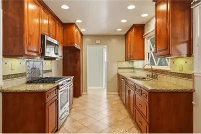 7140 Maynard Avenue, West Hills, CA 91307 - Photo 9