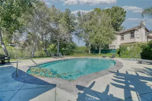 26671 Country Creek Ln, Calabasas, CA 91302 - Photo 45