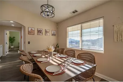 6366 Murrieta, Yucca Valley, CA 92284 - Photo 9