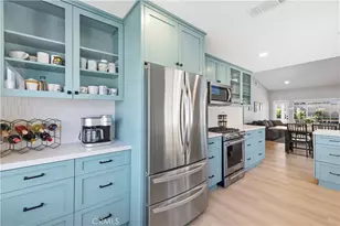 27209 Bidwell Ln, Valencia, CA 91354 - Photo 11