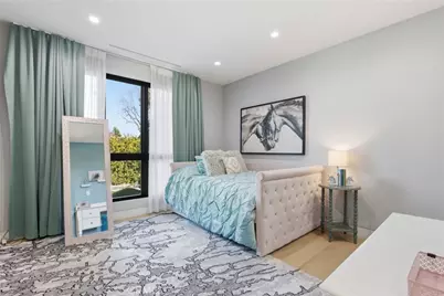 4545 Stern Avenue, Sherman Oaks, CA 91423 - Photo 19