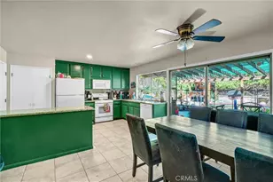 23041 Posada, Valencia, CA 91354 - Photo 7
