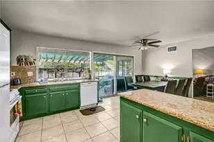 23041 Posada, Valencia, CA 91354 - Photo 5