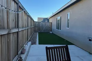 9610 Greenwood Glen, Shafter, CA 93263 - Photo 17