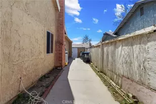 707 E Ave J4, Lancaster, CA 93535 - Photo 29