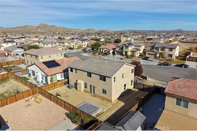 2517 San Madrid Way, Rosamond, CA 93560 - Photo 57