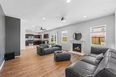 2517 San Madrid Way, Rosamond, CA 93560 - Photo 15