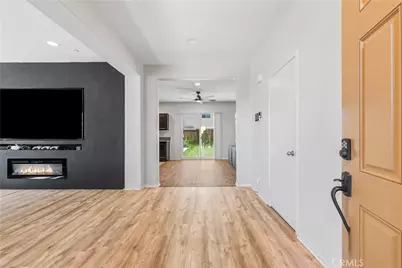 2517 San Madrid Way, Rosamond, CA 93560 - Photo 9