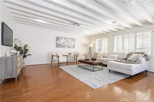 20624 Oxnard St, Woodland Hills, CA 91367 - Photo 11