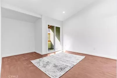 6155 Reseda Blvd #4, Tarzana, CA 91335 - Photo 9