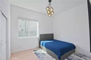 27533 Golden Currant Pl, Valencia, CA 91381 - Photo 23