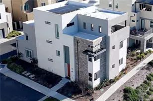 27533 Golden Currant Pl, Valencia, CA 91381 - Photo 49