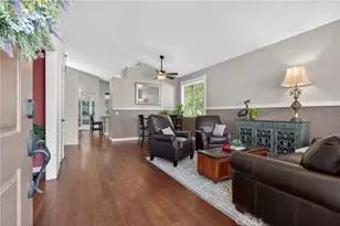 27573 Berkshire Hills Pl, Valencia, CA 91354 - Photo 5