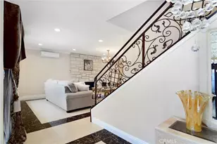 6508 Moorcroft Ave, Woodland Hills, CA 91303 - Photo 5