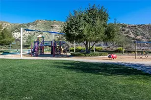 29202 Cowboy Ct, Valencia, CA 91354 - Photo 47