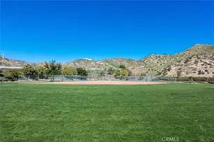 29202 Cowboy Ct, Valencia, CA 91354 - Photo 49